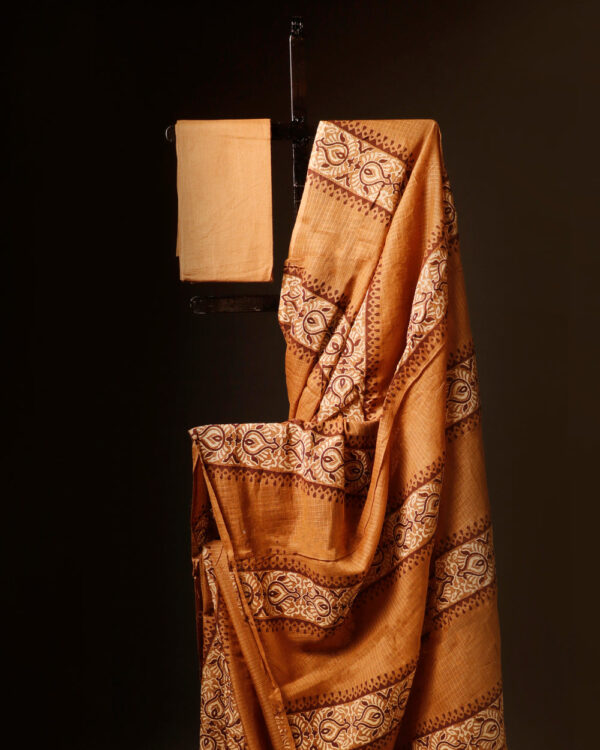 Light Brown Kota Cotton Saree, Close up